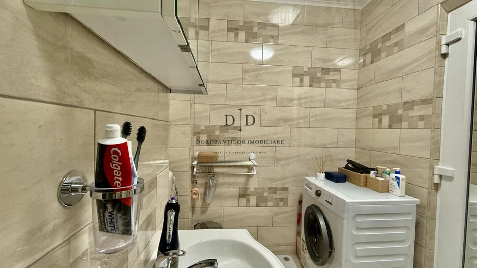 Inchirere 2 camere - Parcare–  etaj 1-Cartier Europa-zona OMV - Poză 10