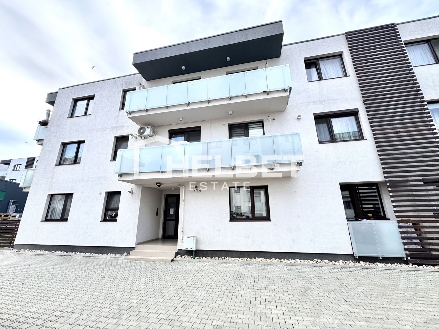 2 CAMERE / PARCARE / MOBILAT / GHIMBAV - Poză 13