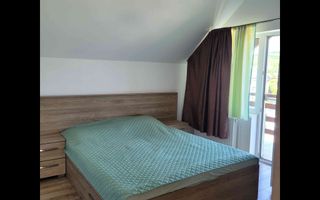 Casă Livezeni 815 mp teren, casa primitoare ,la doar 5 minute de oraș. - Poză 4