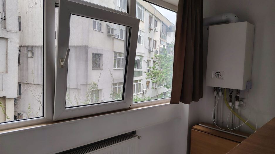 Apartament 1 camera Faleză (vizavi de Palatul Navigației)-etajul2 - Poză 4