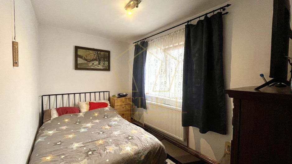 Apartament spațios cu 3 camere | Spitalul Județean - Poză 9