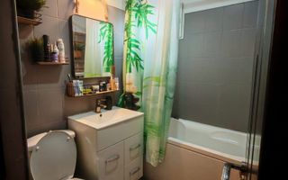 Persoană fizică vând apartament 2 camere Nicolina - Poză 7