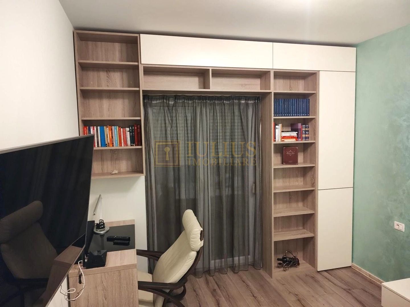 Apartament in Dumbravita, loc de parcare - Poză 2