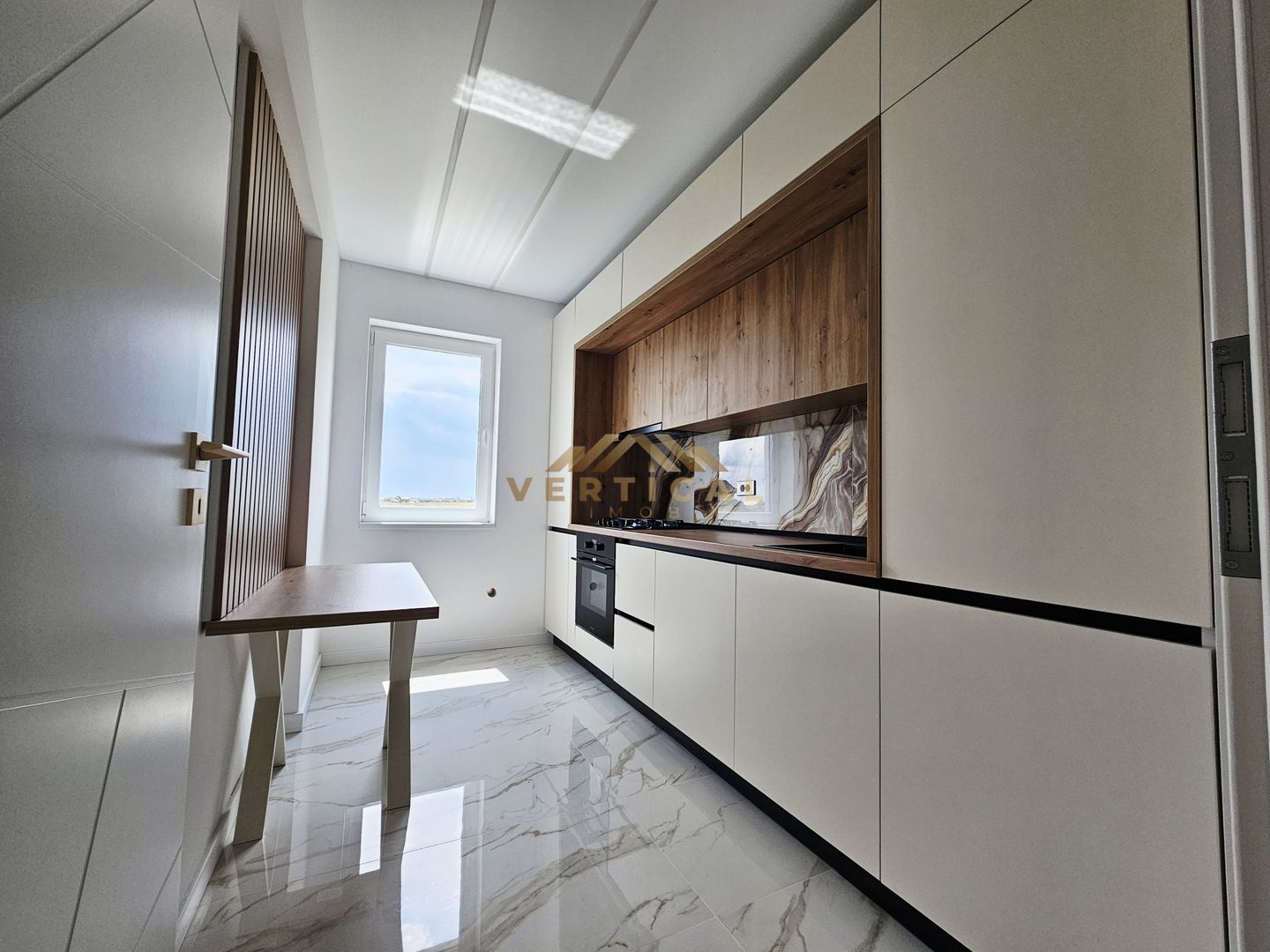 Apartament 2 camere - comuna Berceni - Poză 2