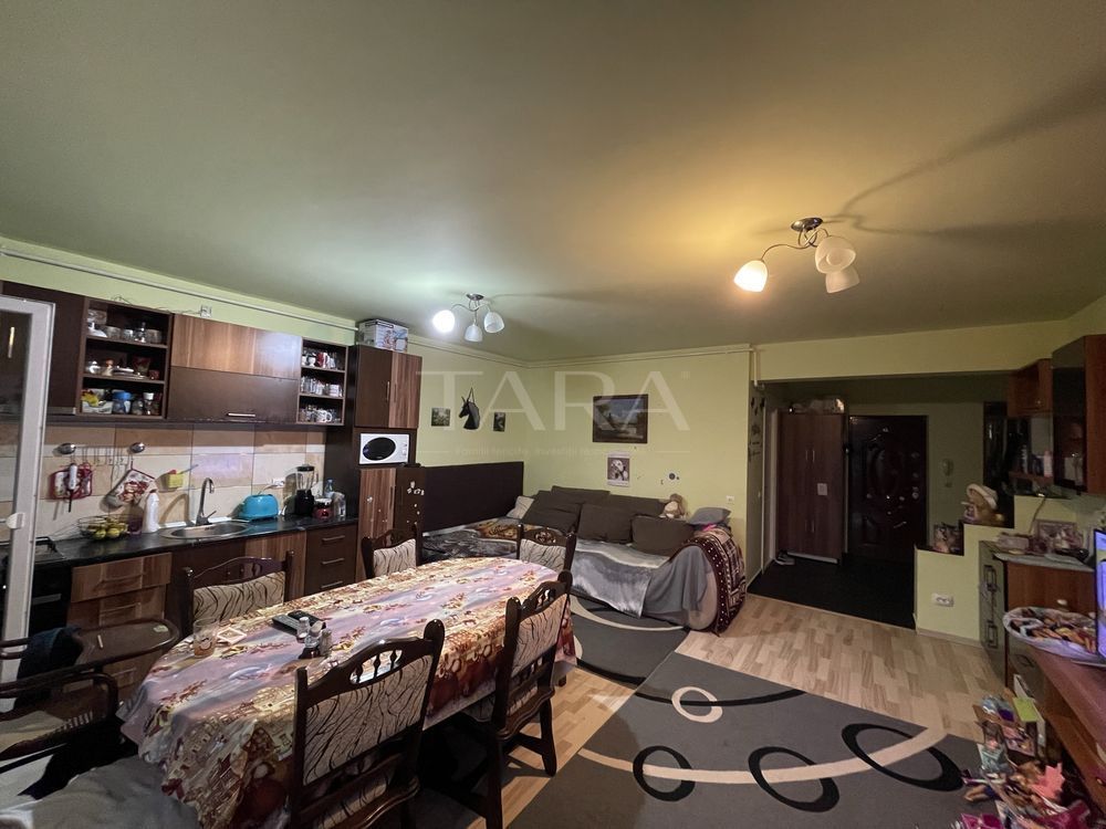 Confort și spațiu – 3 camere în Mănăștur. - Poză 1