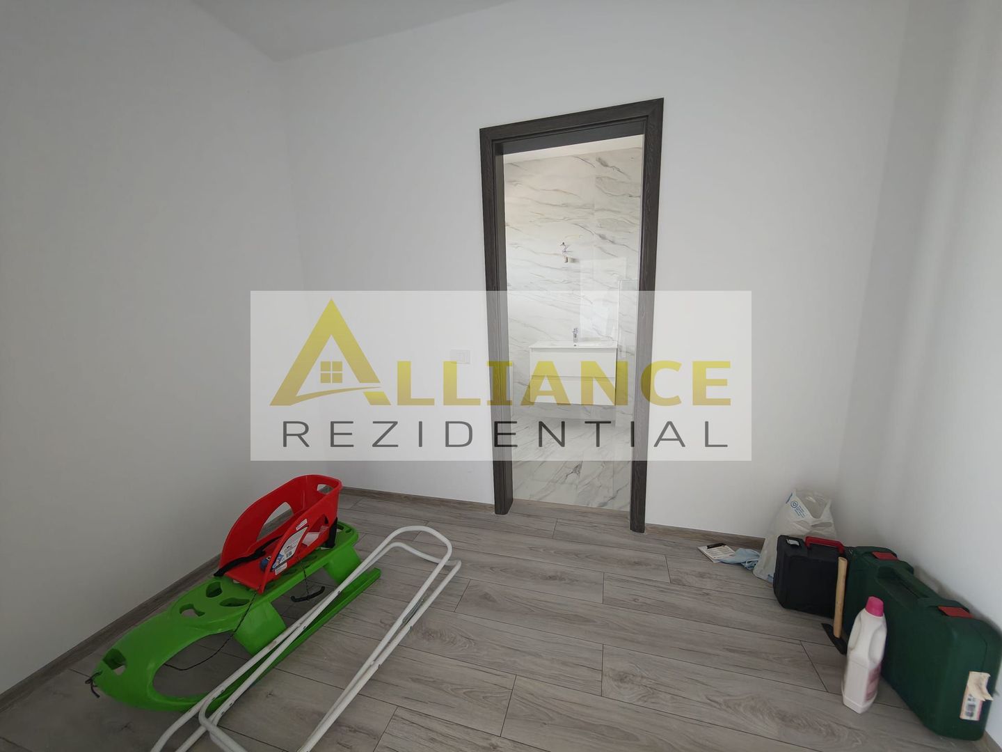 Casa 5 camere | 115 mp utili | 309 mp teren | Mega Image Berceni - Poză 11