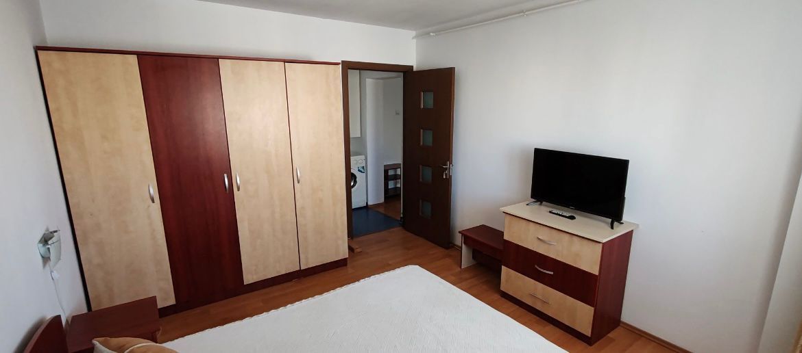 AP. 2 CAMERE 13 SEPTEMBRIE, BUCATARIE DESCHISA, MOBILAT MODERN - Poză 2