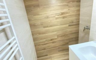 Etaj 1 4 camere  Complexul Studentesc-aproape de Sala Olimpia - Poză 14