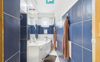 Apartament cu 3 camere în zona Spitalul Județean - Poză 8