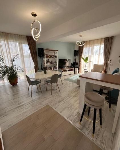 Casa individuala | Curte generoasa | Tunari | Teren 321 mp | Mobilata complet - Poză 2