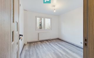 Apartament 3 camere pe str Hateg in Vlaicu - Poză 17