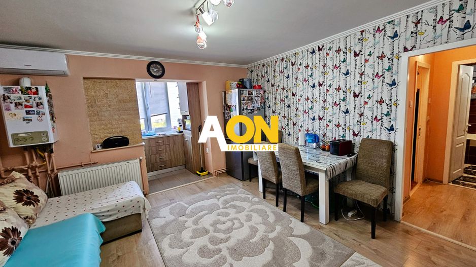 Apartament cu 2 dormitoare, etaj 3, mobilat, utilat, cu boxa, Ampoi 1 - Poză 1