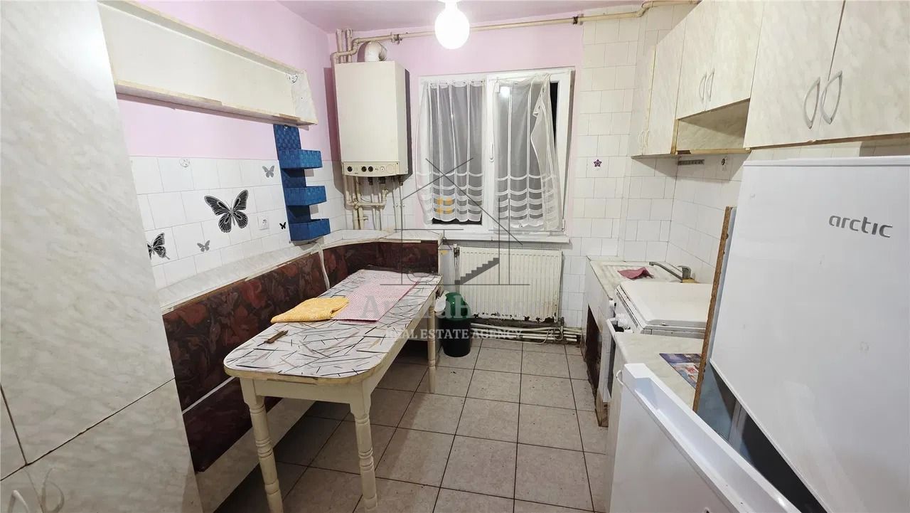 Apartament 4 camere si balcon zona Profi Grigorescu - Poză 11