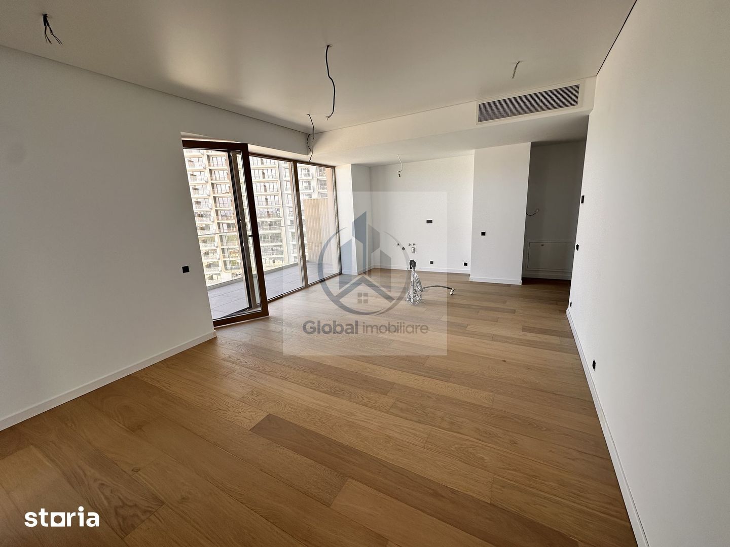 Apartamnet 3 camere / One High District / 85 mp + 34 mp balcon, et 10 - Poză 14
