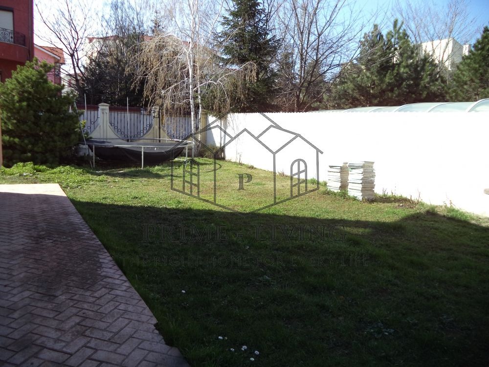 VILA - 4DORMITOARE SI GRADINA DE 300 MP LA INCHIRIERE IN IANCU NICOLAE - Poză 6