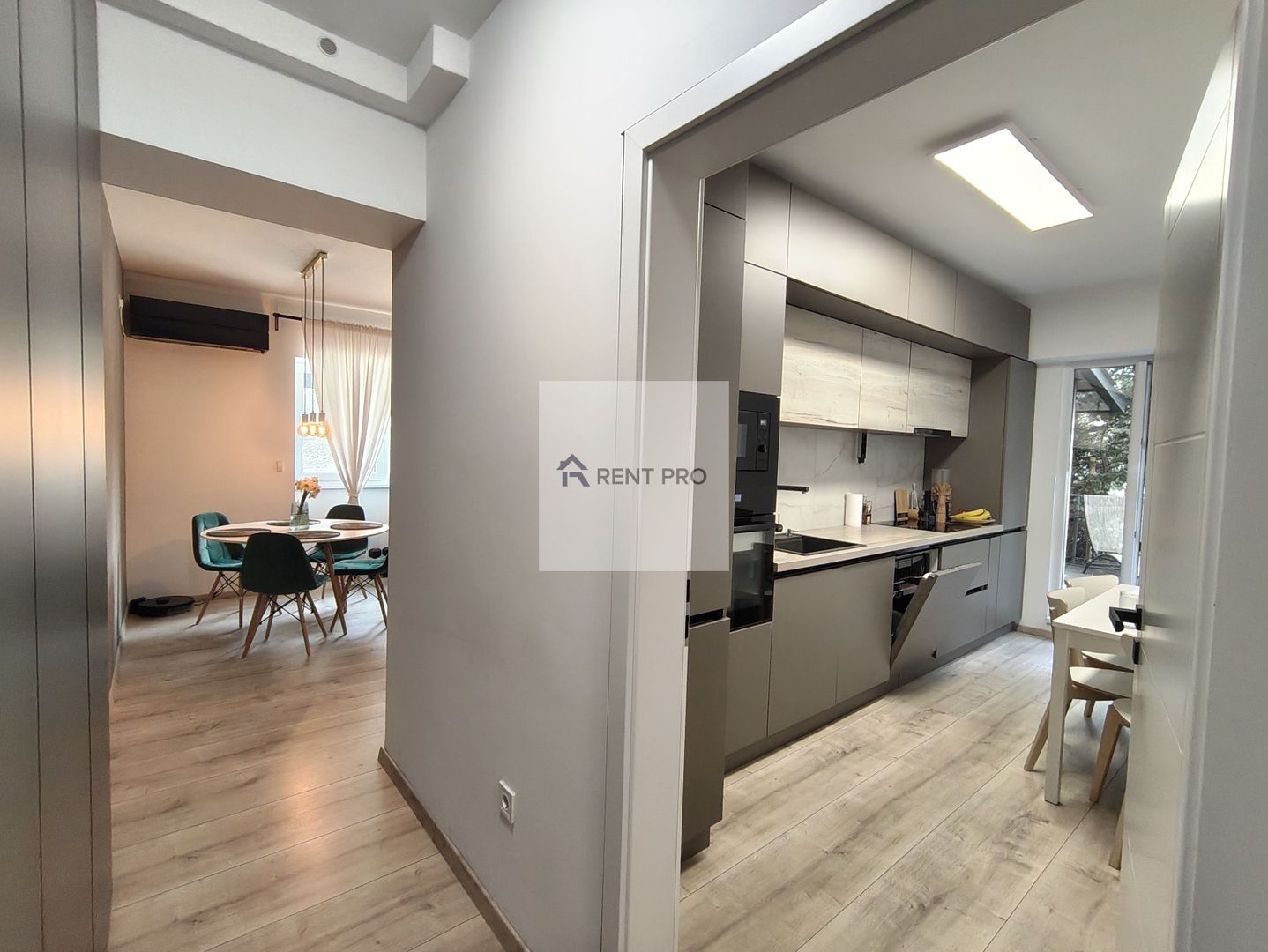 3 Camere Cu Curte Privată GranVia Park Mall Plaza Sector 6 - Poză 4