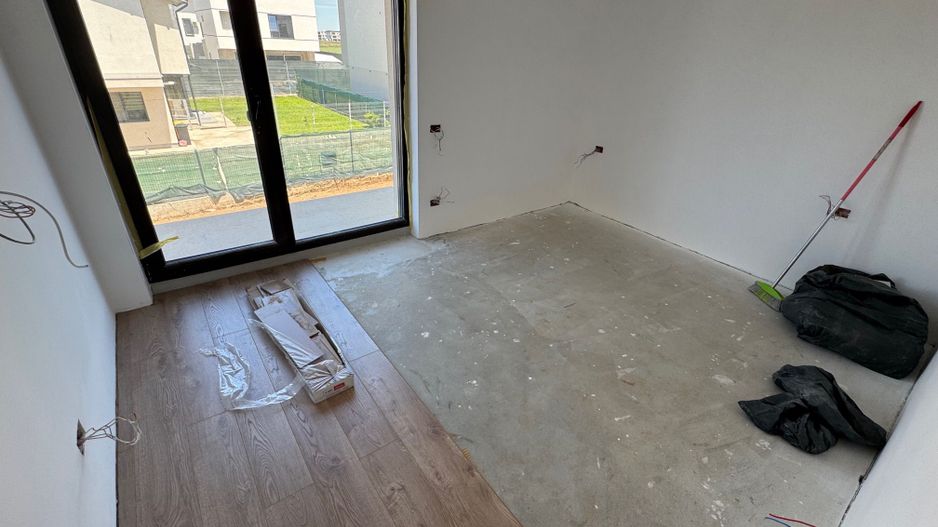 Vile PASIVE Tunari, asfalt, toate utilitatile, zona BUNA - Poză 10