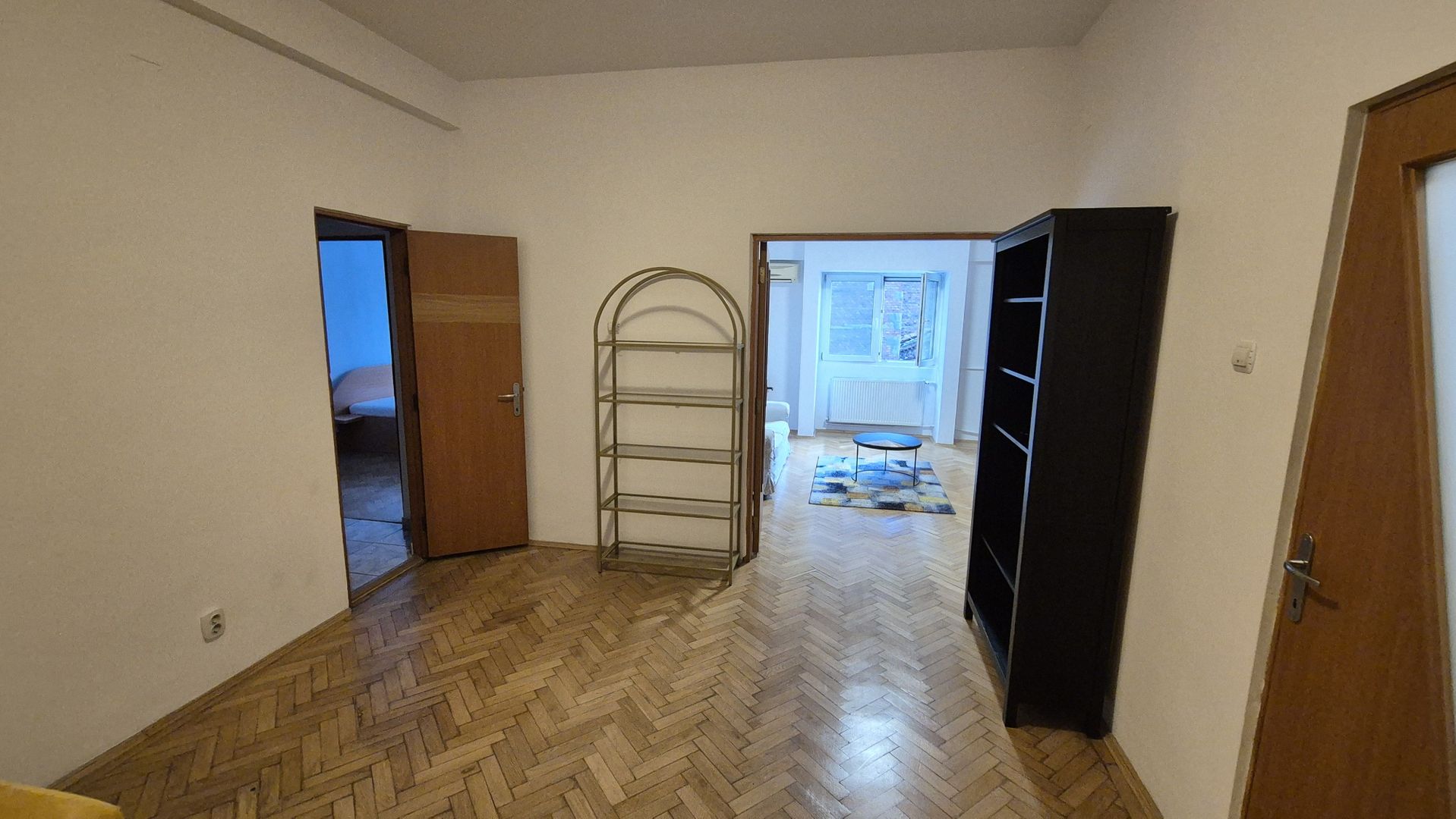 Apartament cu 3 camere 76,61 mp - Universitate - Poză 6