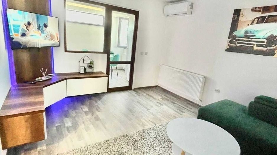 Apartament cu 2 camere zona Promenada - Poză 1