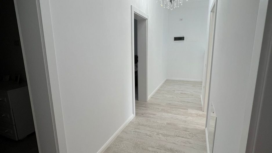 Vilă de Lux I Design contemporan si curte 360 mp I Dumbravita - Poză 7