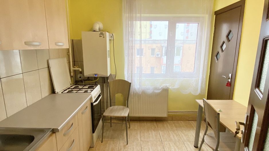 Vlahuta, garsoniera sectiune mare - Poză 2