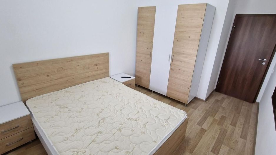 AP. 2 CAMERE APARATORI,LOC  PARCARE , CENTRALA PROPRIE , METROU 7 MIN - Poză 4