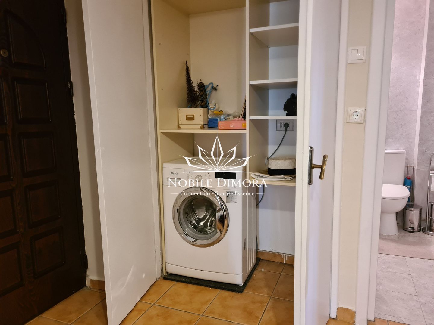 Apartament modern cu 2 camere - la 3 min. de facultatea de Medicina - Poză 9