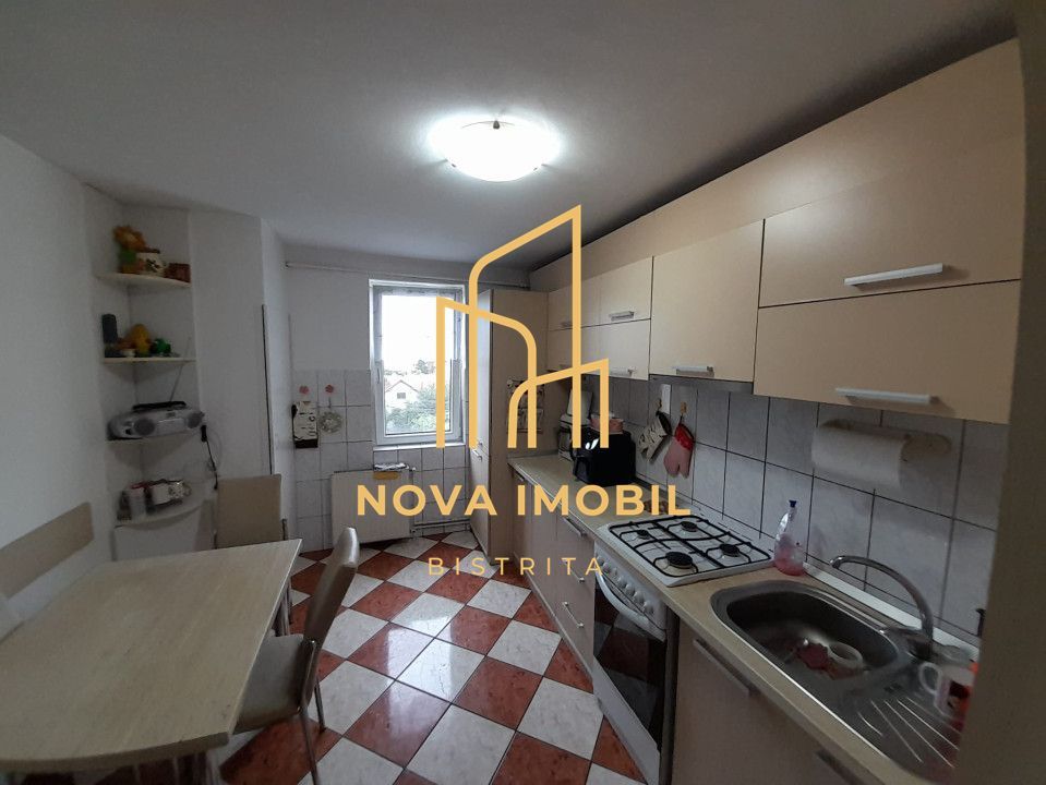 Apartament 4 camere,decomandat,78mp,zona Imparatu Traian . - Poză 10