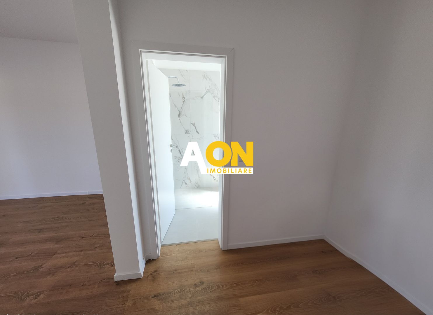 Casa Individuala cu 4 camere, 3 bai, terasa, 370mp teren, Oarda de Jos - Poză 18