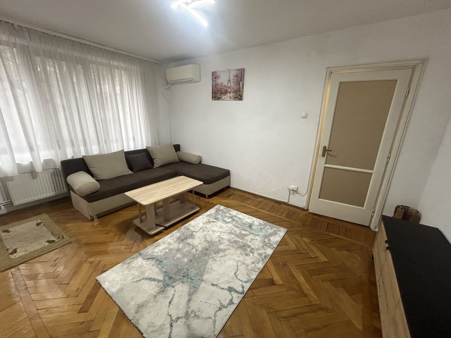 3 Camere Vatra Luminoasa - Poză 2