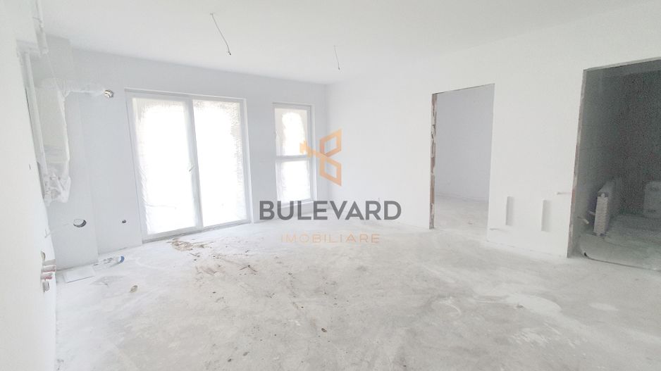 Apartament cu 3 camere, gradina de 100 mp + parcare exterioara! - Poză 2