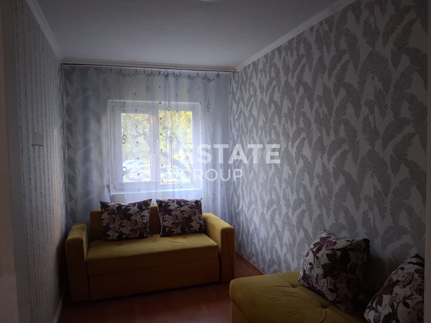 Apartament 3 camere, decomandat, Lipovei - Poză 2