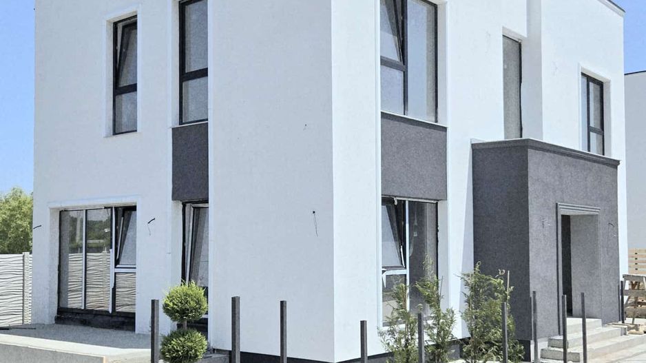 Otopeni - Zona Ferme, vila P+1, 5 camere,  4 dormitoare, 3 bai,  COMISION 0% - Poză 2