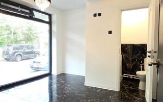 Spatiu comercial 12 mp, renovat total, Vaslui - zona Liceu Procopiu; - Poză 4