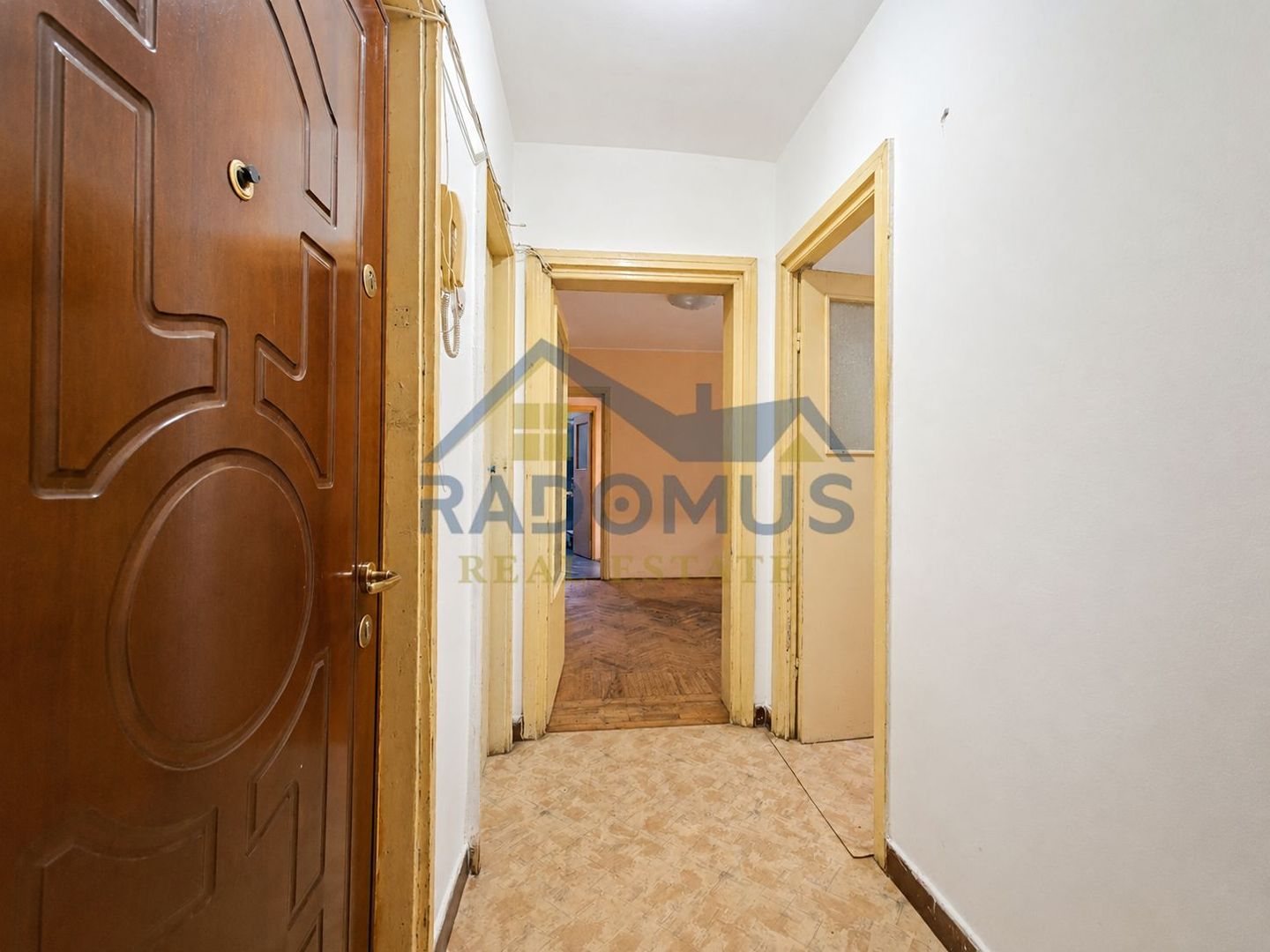 Apartament 3 camere | Șoseaua Nordului | Etaj 3/4 | Centrală proprie - Poză 4