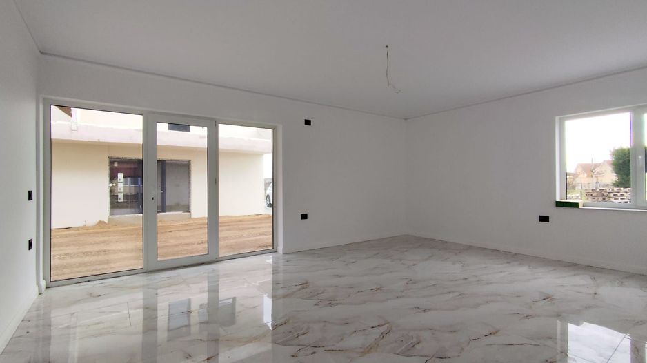 Casa in Sanmartin, Bihor – se va vinde la cheie, mobilata, utilata - Poză 1