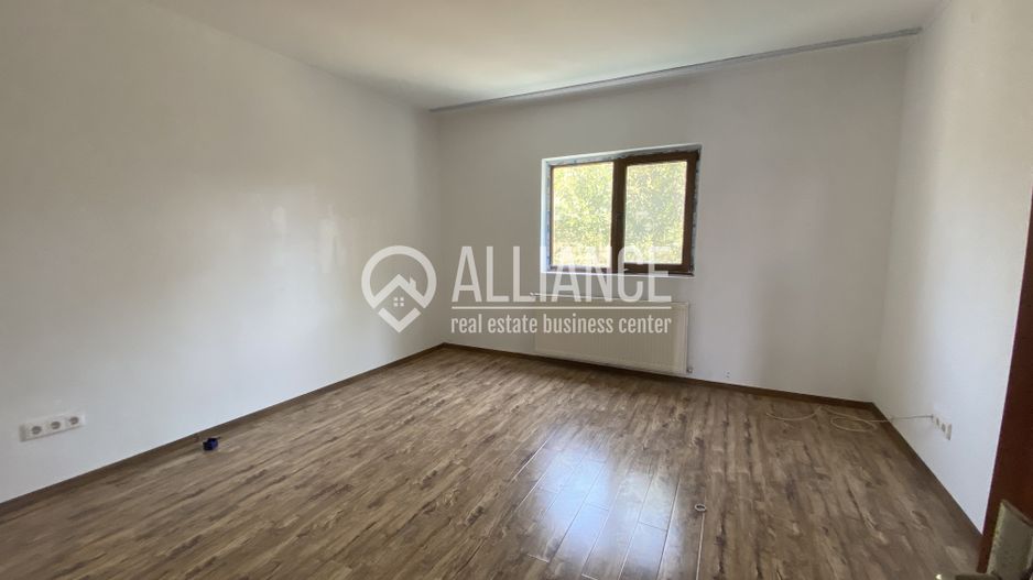 VALU LUI TRAIAN(COD 07) -Casa P+M 5 camere cu teren de 300 mp - Poză 21