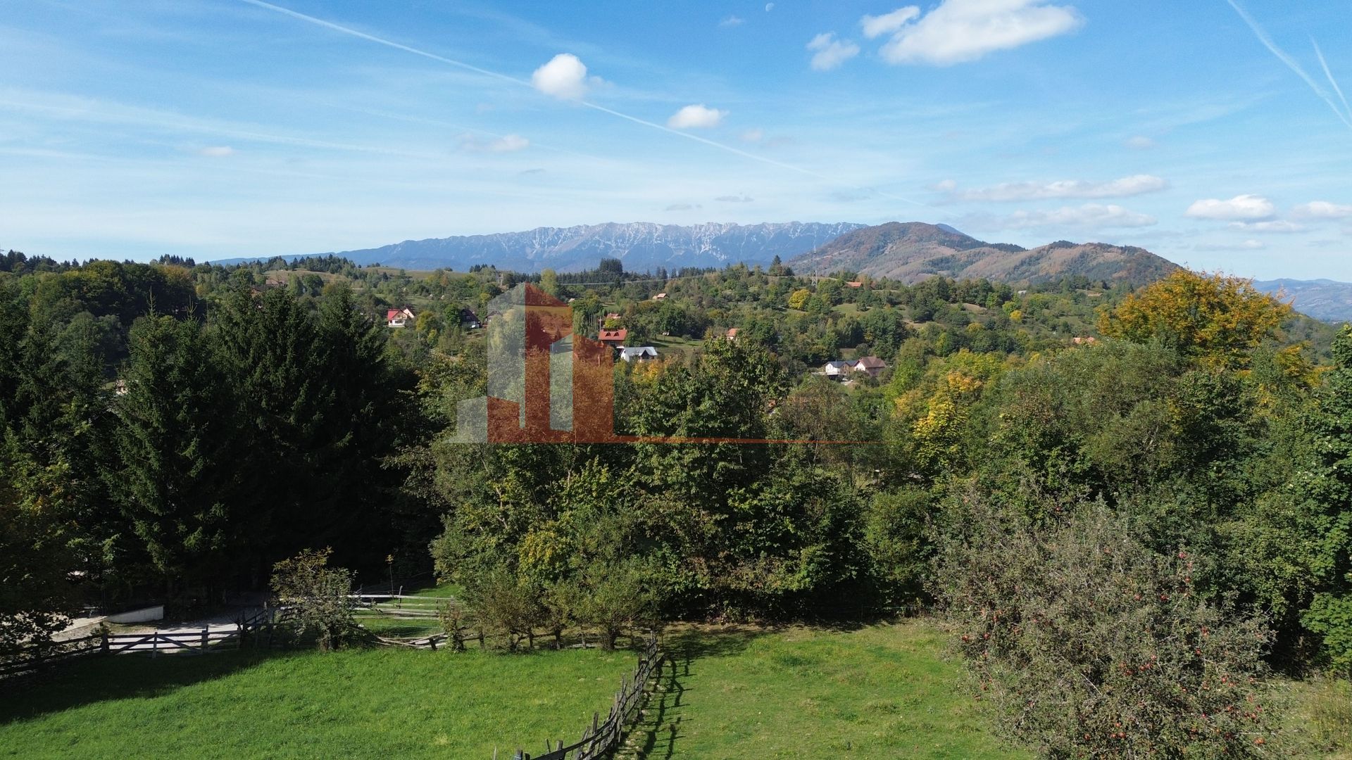 Teren intravilan 1.300 mp | Vedere Piatra Craiului | Bran Poarta - Poză 10