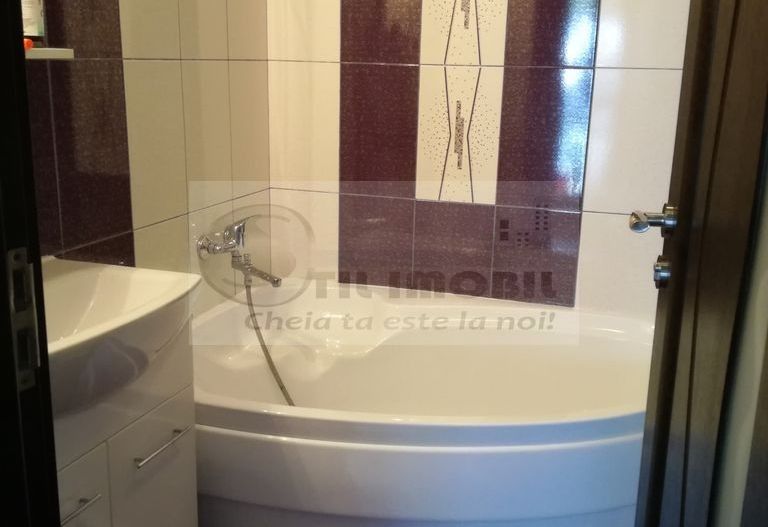 Apartament 2 camere, Nicolina – Etaj 1 , Bloc 2014 ! - Poză 4