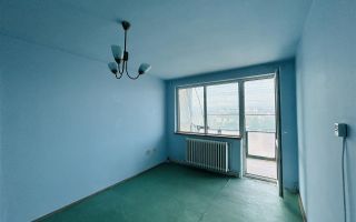 Apartament de vanzare 2 camere cu balcon mare și pivniță, zona Rahovei - Poză 3