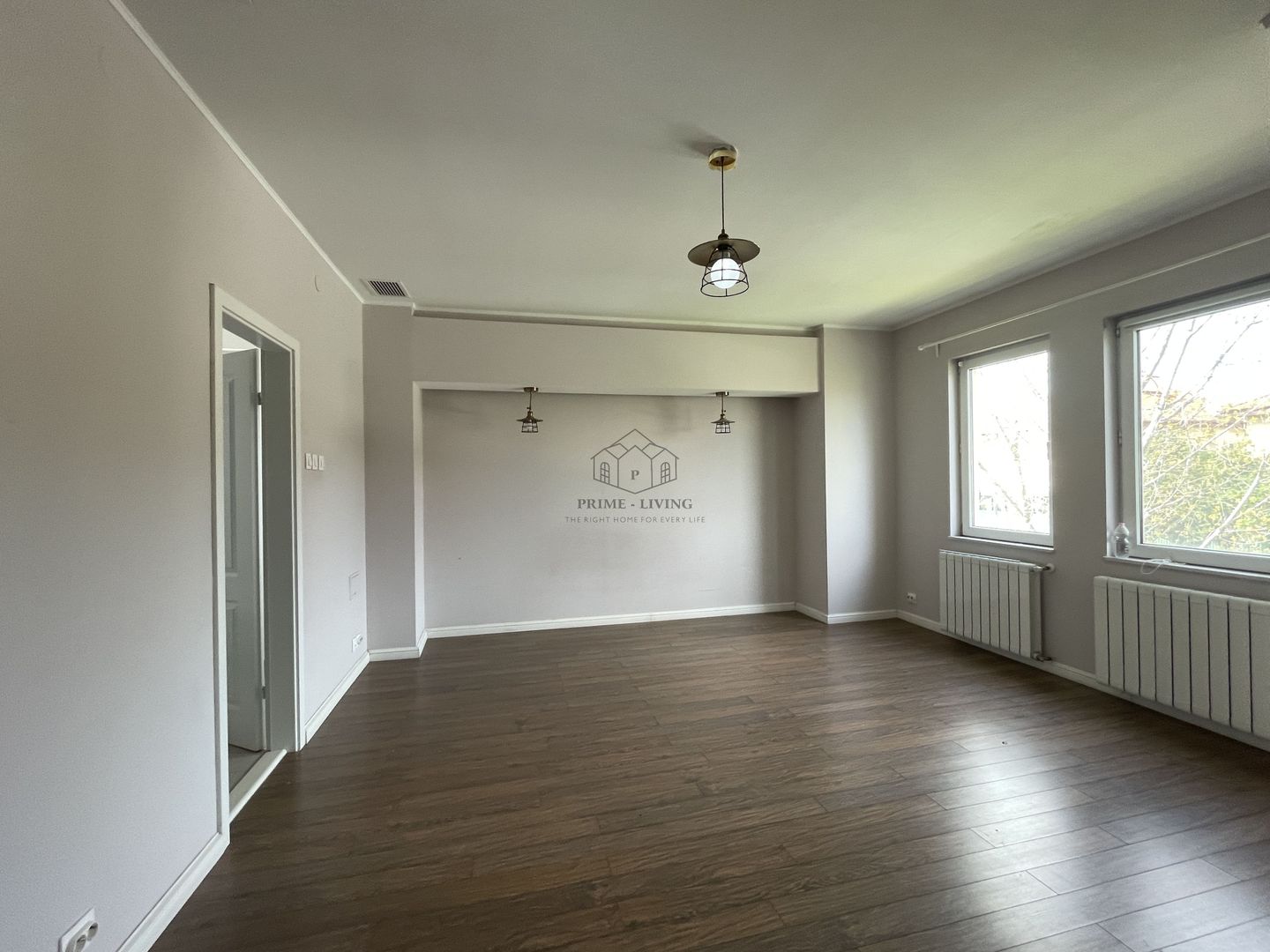 VILA SPATIOASA LA INCHIRIERE IN ZONA PIPERA LANGA SCOLI - Poză 11