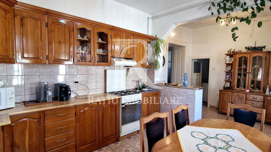Casa cu 6 camere de vanzare | Teren 557 mp | Salonta | Bihor - Poză 5