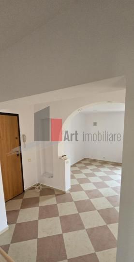 APARTAMENT  4 CAMERE SEBASTIAN - Poză 4