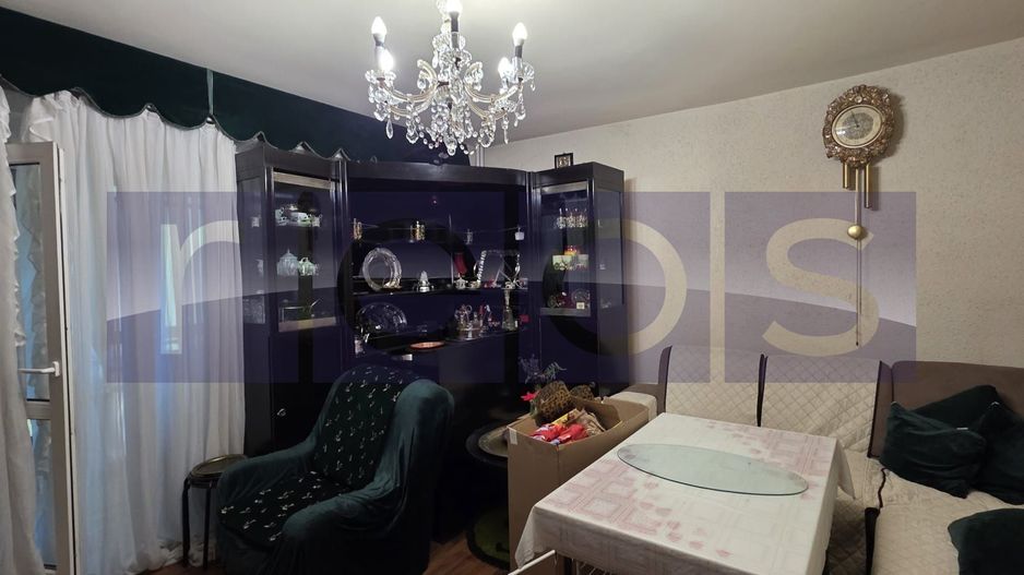 VANZARE 3 CAMERE DECOMANDAT - TIMPURI NOI - Poză 1