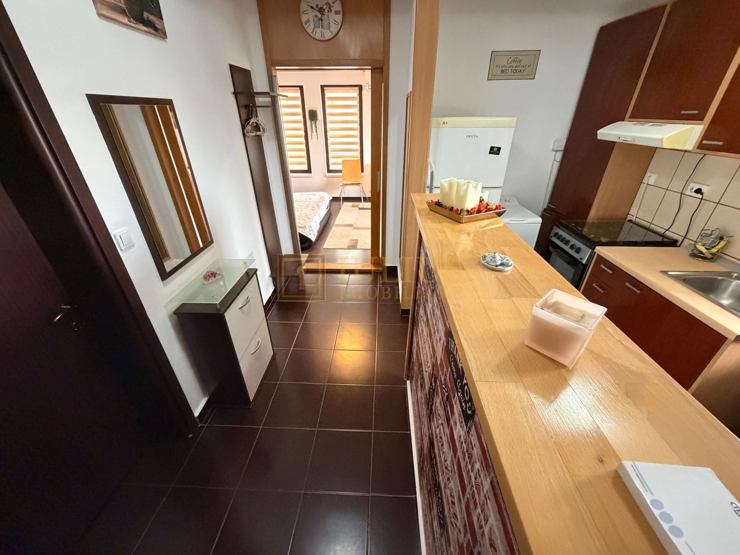 Bloc nou, centrala/clima, mobilat complet; str. Fedra - Poză 7
