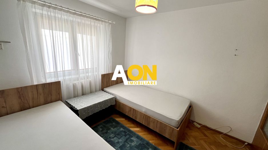 Apartament cu 4 Camere, Etaj 2, Loc De Parcare, Cetate - Poză 11