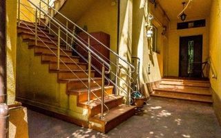 Casa  + Corp Comercial - Poză 2