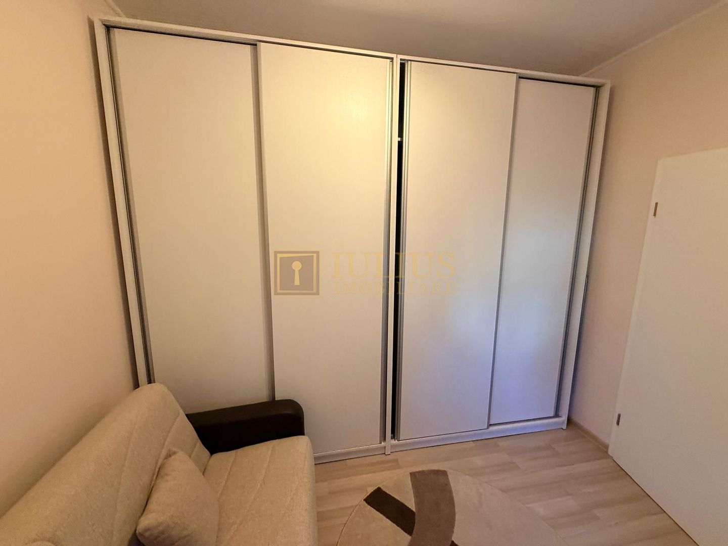 2 camere, Braytim, loc de parcare interioara cu poarta, gradina 10 mp, terasa - Poză 14