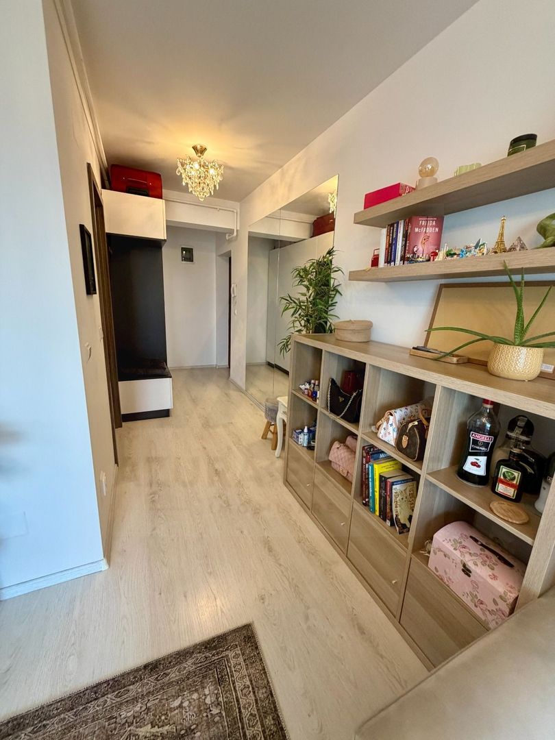 Apartament premium 3 camere etaj 2 cu lift si terasa Calea Surii Mici - Poză 9