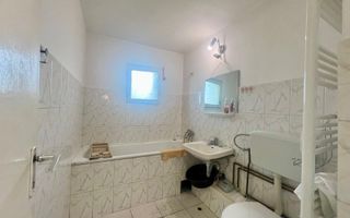 Apartament cu 3 camere decomandate - Poză 5